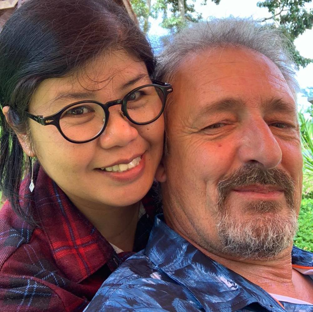 Meet your Posher, Dadiek